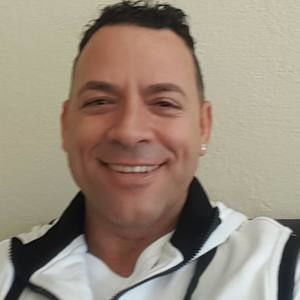 Meet your Posher, Fermin santiago